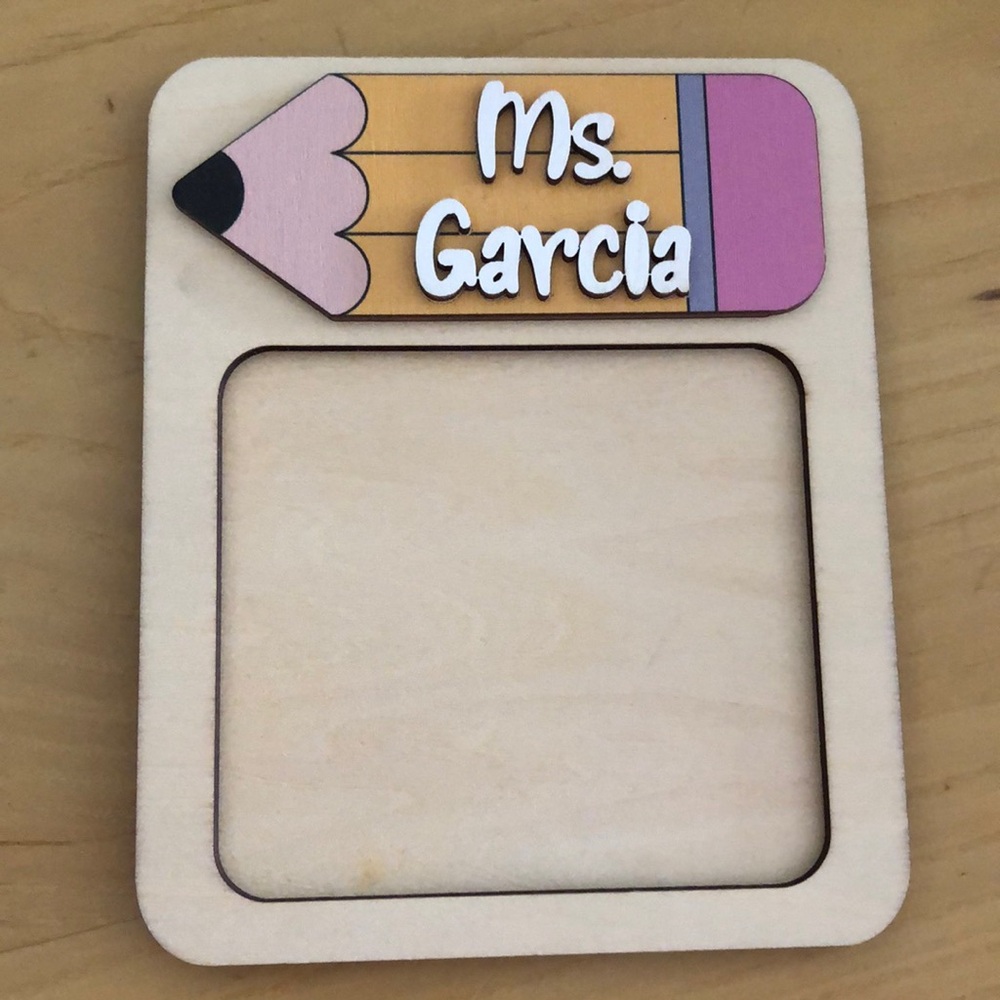 Wooden notes box